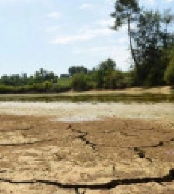 Французи оголосили 2022 рік найспекотнішим за всю історію спостережень
