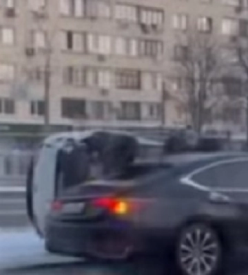Появилось видео эпичного ДТП на проспекте Победы в Киеве