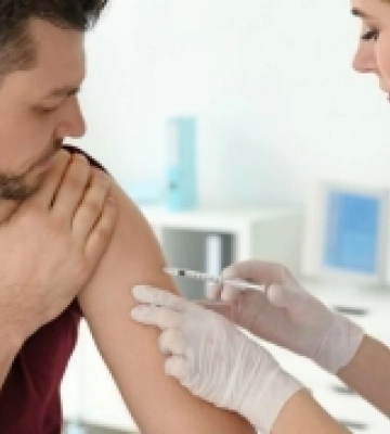 Мешканців Рівненщини закликають вакцинуватися від грипу