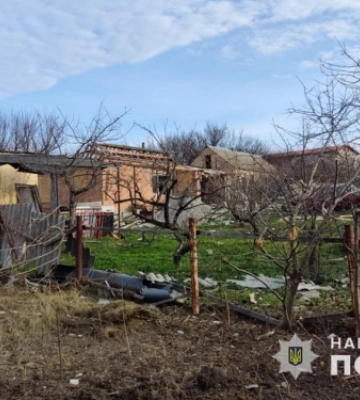 Росіяни завдали масованого удару по одному з районів Запорізької області - фото
