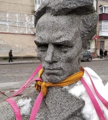 На Хмельниччині знесли пам&#039;ятник Островському