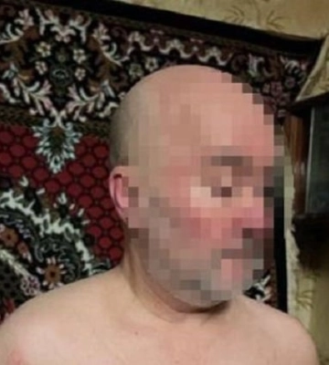 Обнаружены коммунистическая символика и георгиевские ленты: в Киеве задержан лжеминер Офиса президента