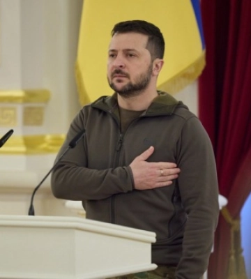 Зеленський відзначив воїнів трьох бригад, які воюють на Донбасі