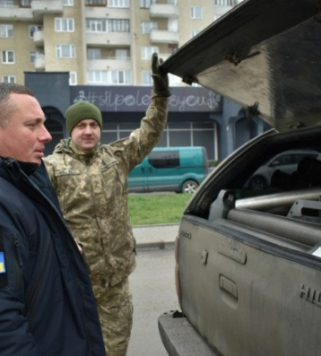 Із Волині передали військовим на фронт пічки-буржуйки
