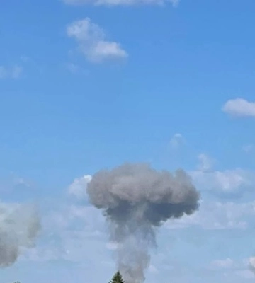 Зеленський опублікував відео удару по Дніпру — Ось доказ мирних намірів росіян