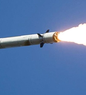 Кількість постраждалих через ракетну атаку на Дніпро зросла до 14 осіб