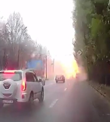Президент опублікував відео удару РФ по Дніпру