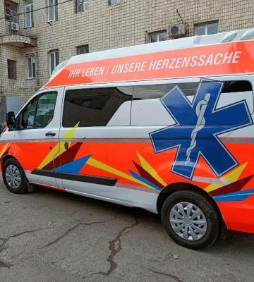 Депутат Кисилевський передав автомобіль “швидкої” в Центр екстреної медицини