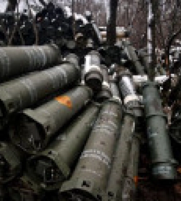 Болгария не будет передавать танки Украине: вместо этого отправит боеприпасы и стрелковое оружие