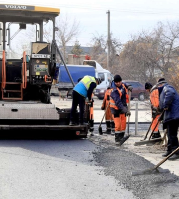 У Дніпрі відкривають проїзд транспорту Мануйлівським проспектом