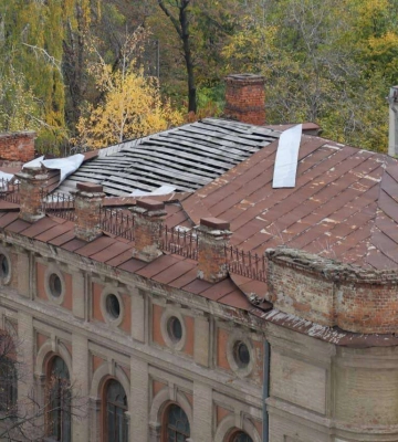 У Дніпрі намагаються врятувати унікальну історичну будівлю
