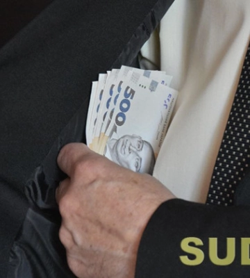 За 10 000 грн «відмазував» від армії: голові військово-лікарської комісії повідомлено про підозру
