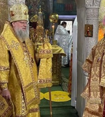 Глава Чернівецької УПЦ МП після обшуків втік з України: фото
