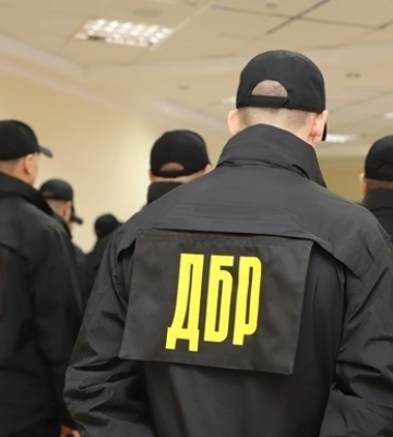 ДБР обшукало два департаменти в адміністрації Києва
