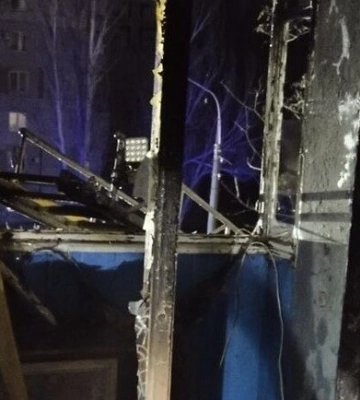 В Запорожье во время пожара в многоэтажке спасли двух человек
