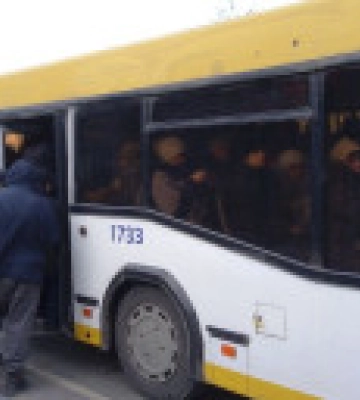 У Маріуполі середнє очікування автобуса на зупинці від 40 хвилин – Андрющенко