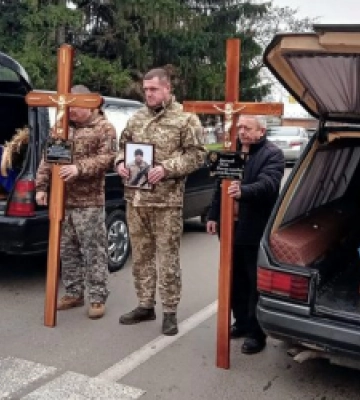 Самбір попрощався з двома захисниками України