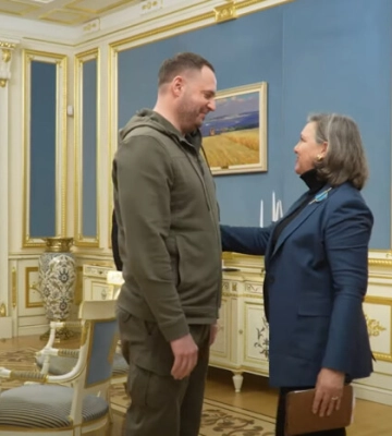 Нуланд посетила Украину: встретилась с Ермаком и послом США