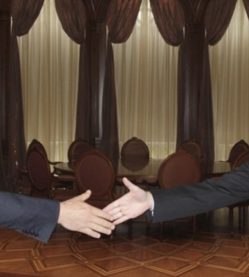 NCA: в Лондоні затримали та звільнили під заставу російського мільярдера