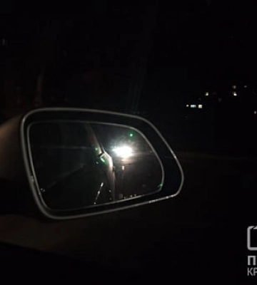 В Кривом Роге автомобиль сбил двух мальчиков на пешеходном переходе