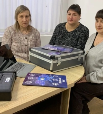 На Буковині чотири гірські громади отримали мобільні валізи ЦНАП