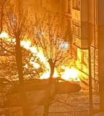 Запоріжжя під масованою атакою російських дронів, у місті пролунали вибухи, є займання