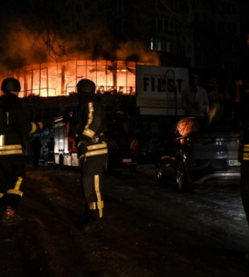 У Запоріжжі внаслідок атаки дронів пошкоджені будинки та торгівельний центр