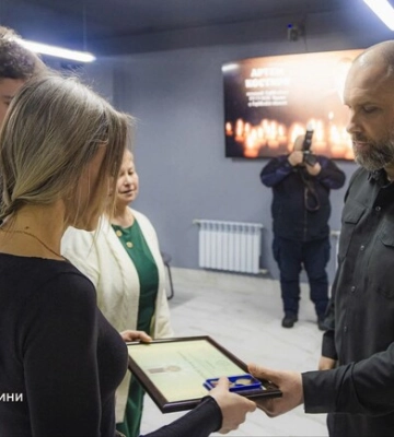 Шість сімей загиблих рятувальників із Харківської області отримали президентські нагороди