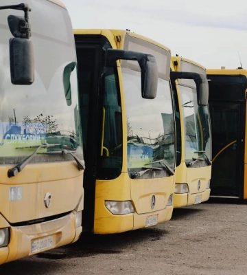 Житомирська область передала п’ять автобусів для транспортної підтримки Одеси
