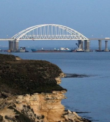 У Криму пролунали вибухи: Міноборони РФ повідомило про атаку дронами