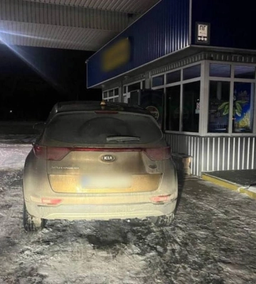 Двох водіїв з ознаками алкогольного сп’яніння виявили у Рівному та поблизу Обарова