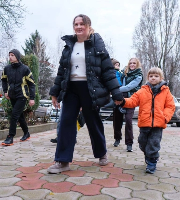 В 44 населенных пунктах Запорожской и Днепропетровской областей объявлена принудительная эвакуация детей