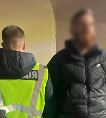 У Києві пенсіонерка віддала понад 1,4 млн грн псевдопрацівнику СБУ на «перевірку» — поліція