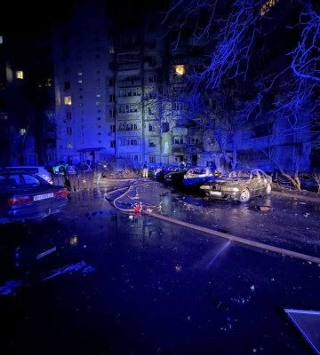 Одесса в огне: часть города без света и тепла, есть попадания в многоэтажки