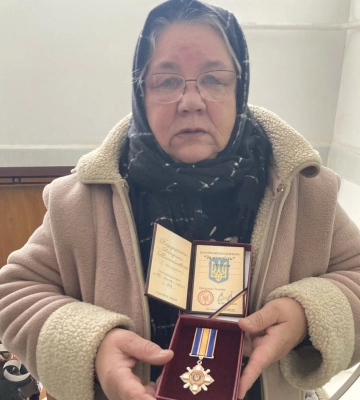 На Золотоніщині родинам двох полеглих захисників передали ордени (ФОТО)
