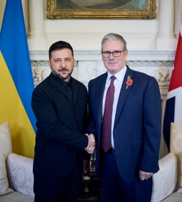 Підготовку до зустрічі “коаліції охочих” на рівні лідерів обговорили Зеленський та Стармер