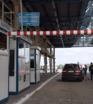 На кордоні зріс пасажиропотік через пункти пропуску Львівської та Волинської областей