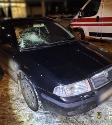 На Київщині молодик несподівано вибіг на дорогу та потрапив під легковик, - поліція