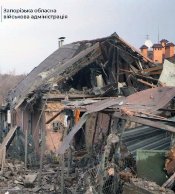 Ворог за добу завдав 569 ударів по Запорізькій області, поранена жінка