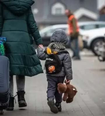 На Дніпропетровщині ще з 40 населених пунктів оголошено примусову евакуацію дітей з батьками
