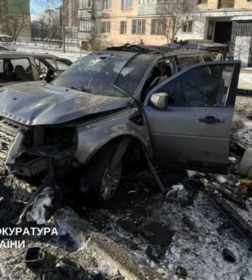У Оболонському районі Києва вибухнув позашляховик — поліція