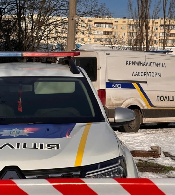 У Києві на Оболоні вибухнув автомобіль — є постраждалі