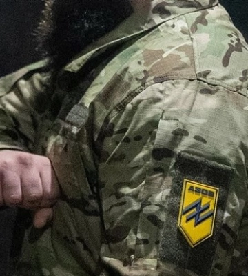 "Азовці" встановили прапор України в Родинському