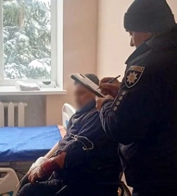 На Черниговщине россияне обстреляли автомобиль с хлебом, пострадал водитель