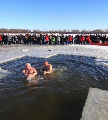 В КГГА призвали жителей столицы воздержаться от массовых мероприятий на Крещение