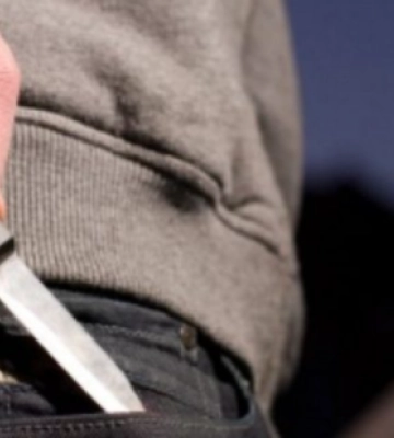 Вулична сутичка в Одеській області: чоловік поранив перехожого ножем