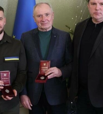 У Львові нагородили трьох лікарів