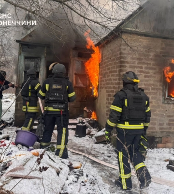 У Краматорську виникла пожежа у приватному будинку: господар житла встиг врятуватися