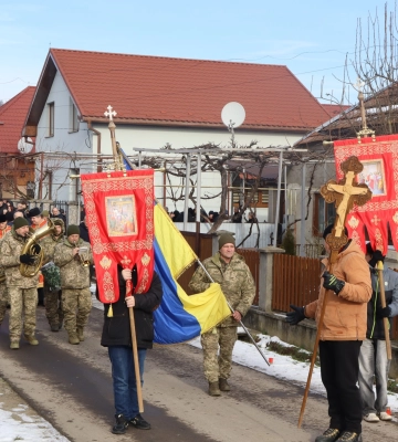 На Іршавщині попрощалися з полеглим військовим Іваном Попрюканичем