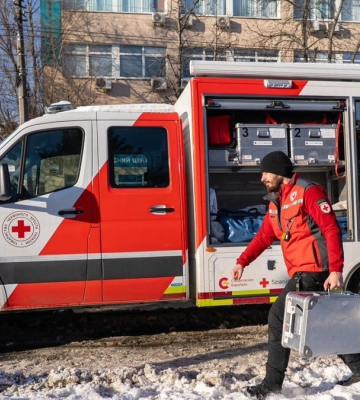 Волонтери УЧХ допомагали ліквідовувати пожежу в столиці